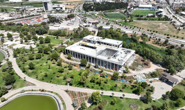 Karacabey Kültür Merkezi’nde inşaat hızlandı