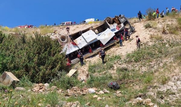 Kars'taki otobüs kazasında 8 kişi ölmüştü! Firmadan flaş karar