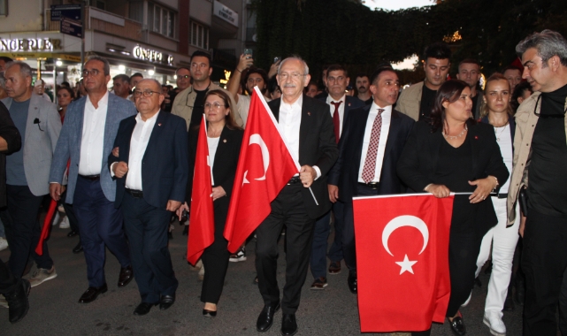 Kılıçdaroğlu Zafer Yürüyüşü’ne katıldı