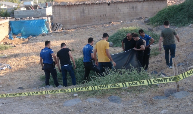 Kilis'te 92 yaşındaki kadın arazide ölü bulundu