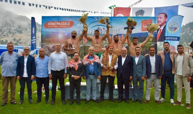 Kızıldağ Karakucak Güreşlerinin Başpehlivanı Ali Böncüoğlu oldu