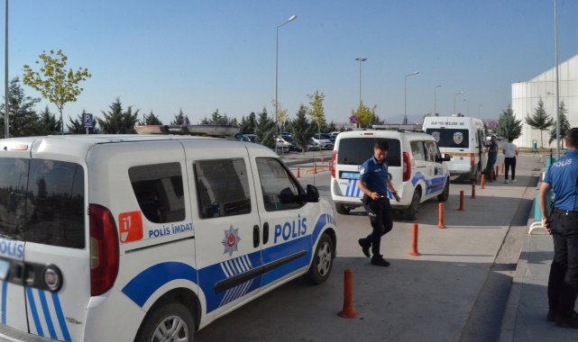 Komşuların kavgasında kan döküldü