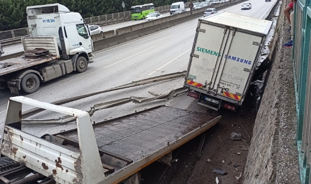 Kontrolden çıktı istinat duvarına çarptı