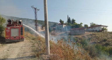 Kopan elektrik telleri yangına sebep oldu