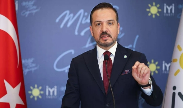 Kürşad Zorlu: "Milliyetçilik, FETÖ ile PKK ile yan yana getirilemez"