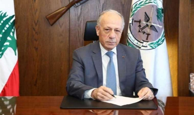 Lübnan Savunma Bakanı Slim’in aracına kurşun isabet etti