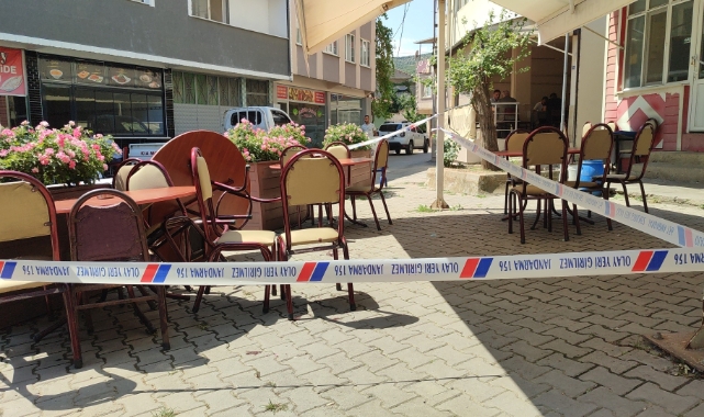 Mahalle muhtarı tartıştığı genci silahla yaraladı