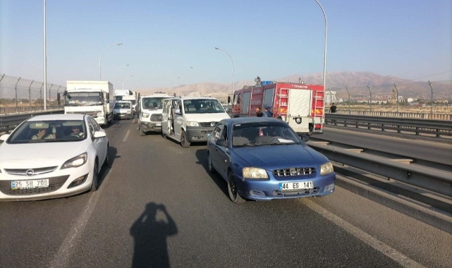 Malatya’da zincirleme kaza: 2 yaralı