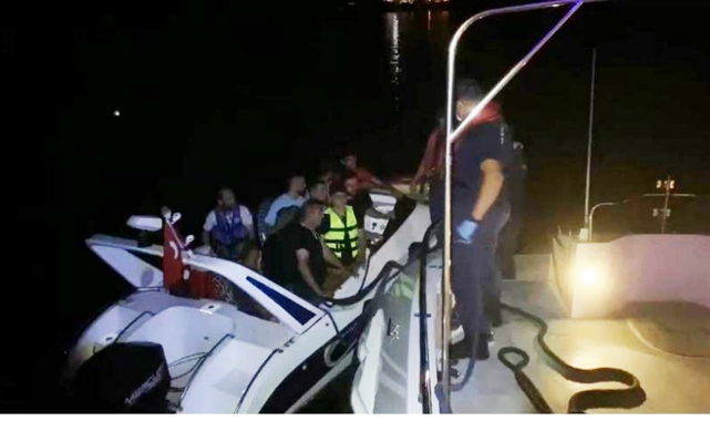 Marmaris açıklarında 16 düzensiz göçmen yakalandı