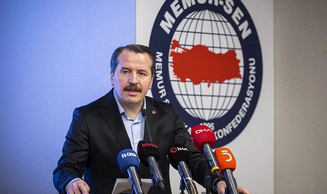 Memur-Sen: "İmza attıracak teklifi bekliyoruz"