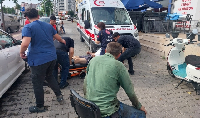 Motosiklet yayaya çarptı