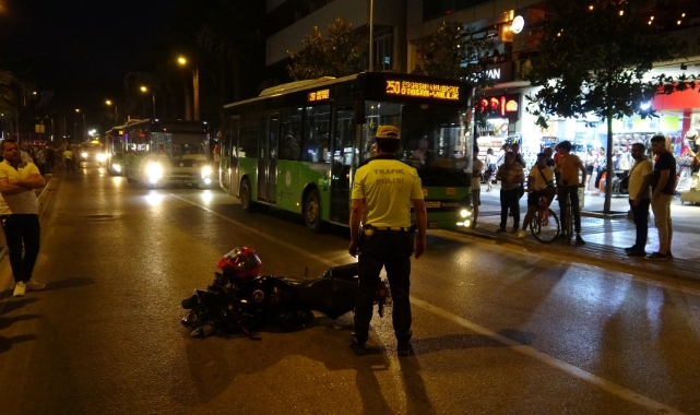 Motosikletin çarptığı hamile kadın ağır yaralandı