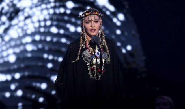 Ölümden dönen Madonna konserlere başlıyor