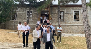 Orhaneli Kaymakamı Akgül müdürlüklerden bilgi aldı
