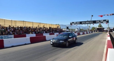 Oto Drag 2. Ayak Yarışları Kepez'de
