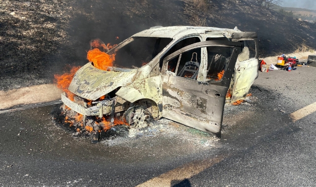 Otomobilde çıkan yangın ormana sıçradı