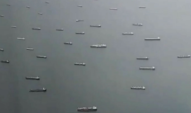 Panama Kanalı'nı kuraklık vurdu! 200 gemi mahsur kaldı