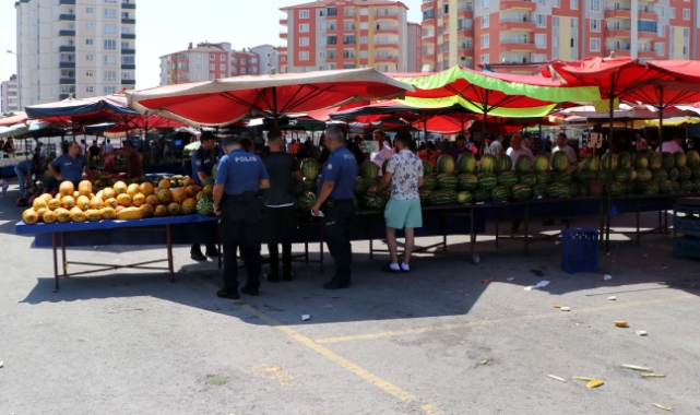 Pazarda silahlı saldırı: 1'i ağır 2 yaralı