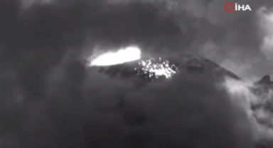 Popocatepetl Yanardağı’nda 3 yeni patlama