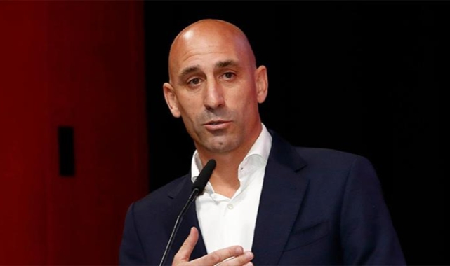 Rubiales’e “cinsel saldırı” soruşturması