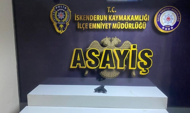 Ruhsatsız silahla yakalanan 3 kişi tutuklandı