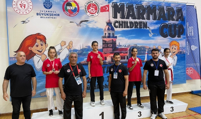 Şahinbey Belediye Gençlik ve Spor Kulübü sporcuları gururlandırdı