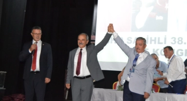 Salihli CHP’de başkan değişmedi
