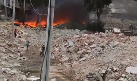 Şehri siyah dumanlar kapladı