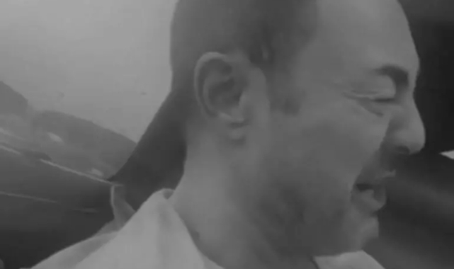 Serdar Ortaç gözyaşlarına boğuldu