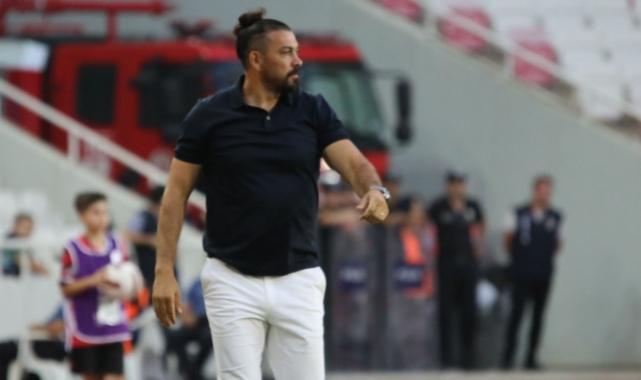 Servet Çetin, Sivasspor’da ilk maçına çıktı