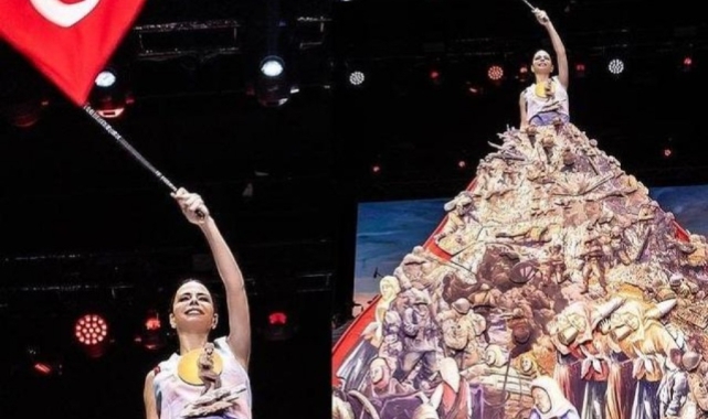 Harbiye konserinde kıyafeti gündem oldu