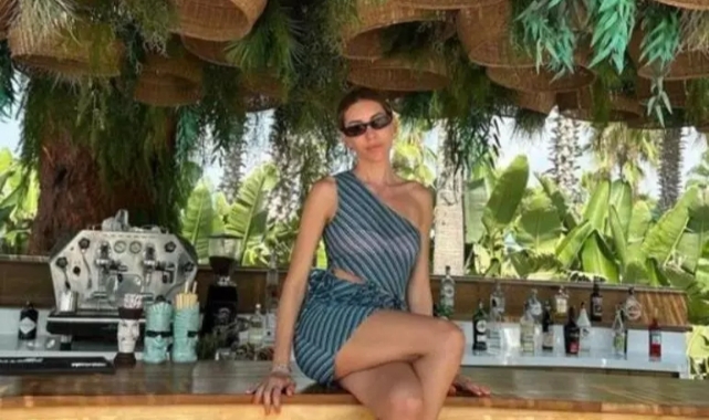 Sinem Kobal'dan yaz pozları