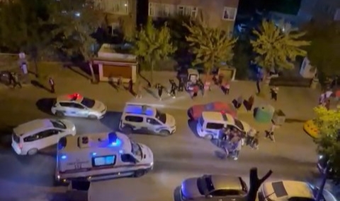 Sözlü tartışma bıçaklı silahlı kavgaya dönüştü