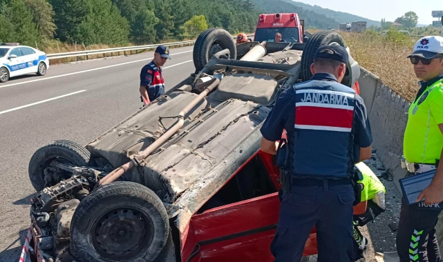Takla atan otomobil devrildi!