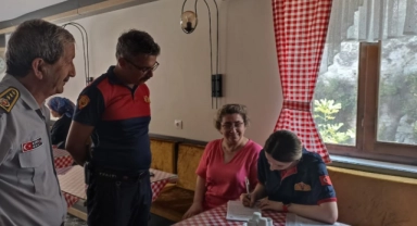 Tarihi Çarşı'da yangına karşı bilgilendirme