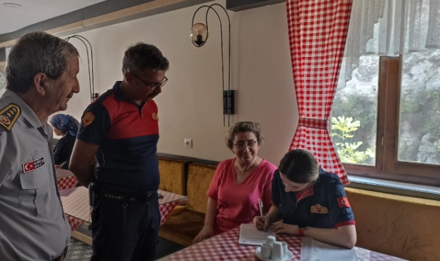 Tarihi Çarşı'da yangına karşı bilgilendirme