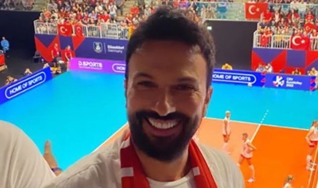 Tarkan'dan Filenin Sultanları'na destek