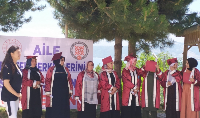 Tatvan’da ADEM kursiyerlerine sertifika töreni düzenlendi