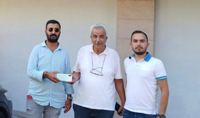 Telefon hırsızları kıskıvrak yakalandı