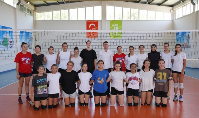 Tepebaşı'nın Sultanları yeni sezona hazırlanıyor