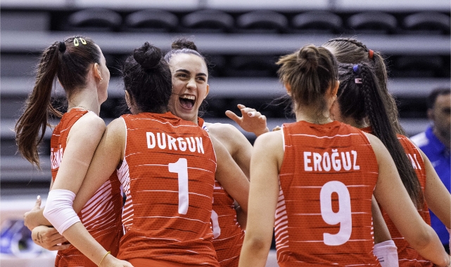 U19 Kadın Milliler namağlup yarı finalde