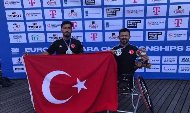 Uğur Altınel ve Ahmet Kaplan’dan gümüş madalya
