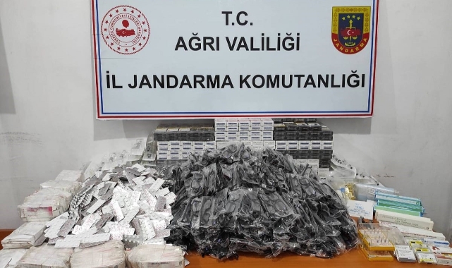 Uyuşturucu tacirleri kıskıvrak yakalandı!