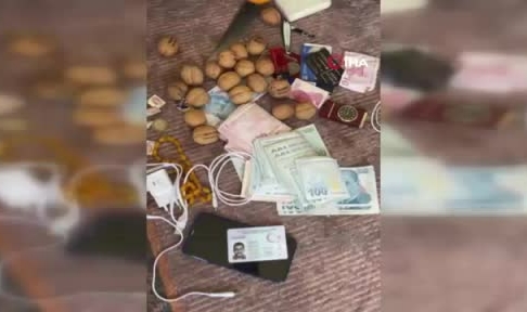Uyuşturucuyu sakladıkları yer şoke etti