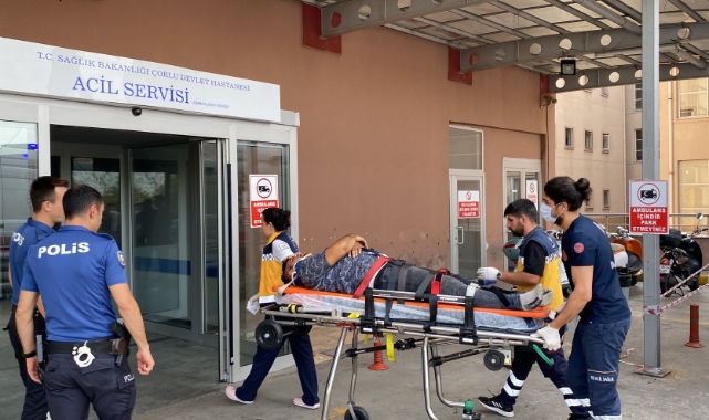 Üzerine yük düşen işçi yaralandı