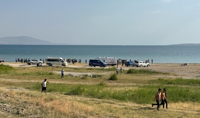 Van Gölü'nde can pazarı! 2 kişi boğuldu