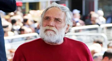 Yazar Eşber Yağmurdereli yoğun bakıma kaldırıldı
