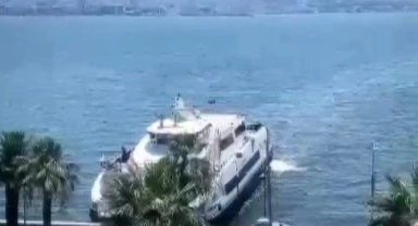 Karşıyaka iskelesinde korkutan anlar!