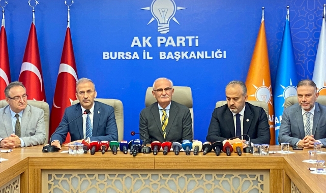 Yusuf Ziya Yılmaz'dan AK Parti Bursa ziyareti