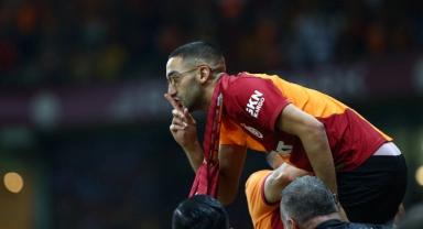 Ziyech, Galatasaray taraftarlarıyla buluştu